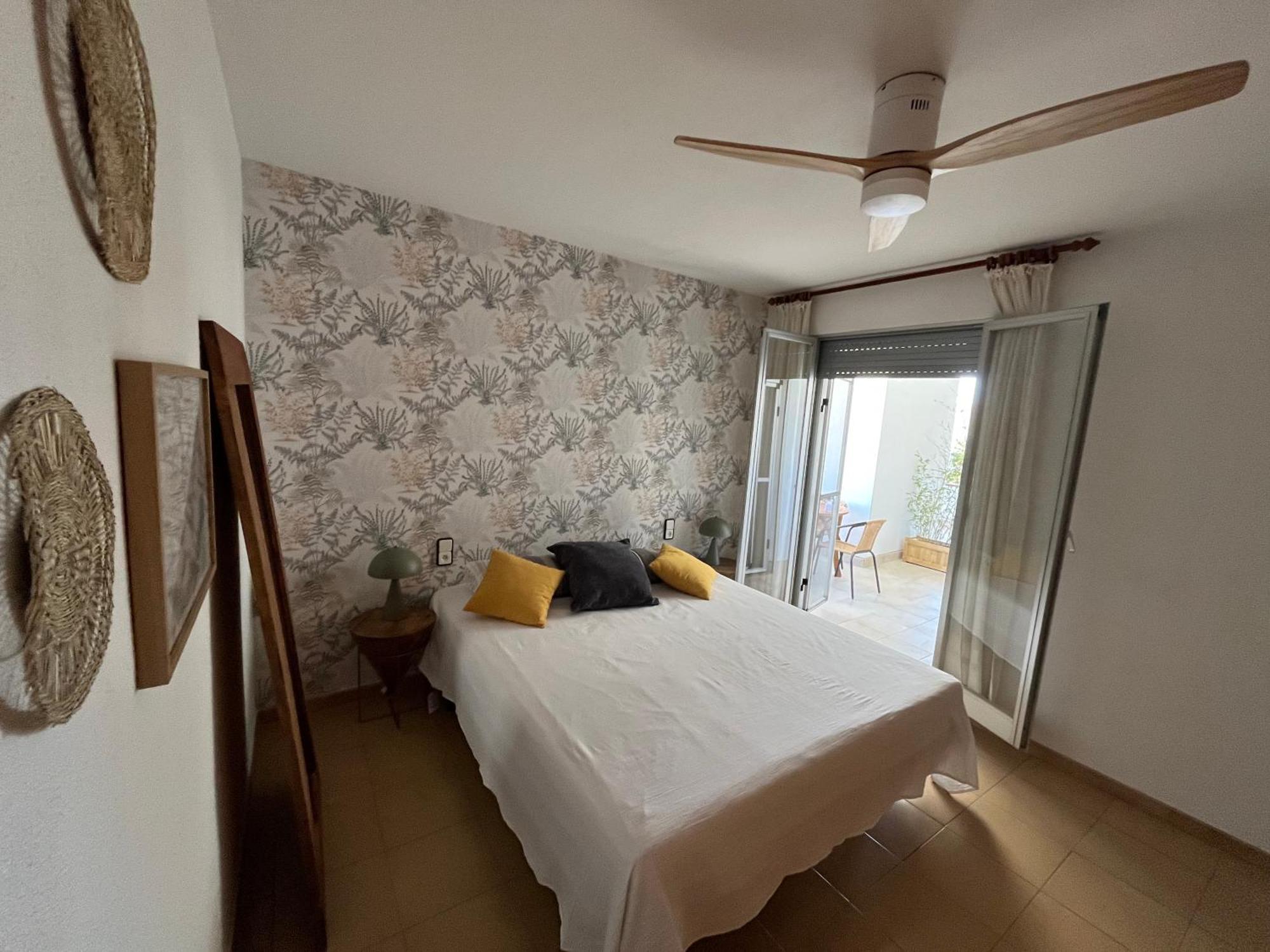 Moderno Apartamento Vacacional Deltebre Exterior foto