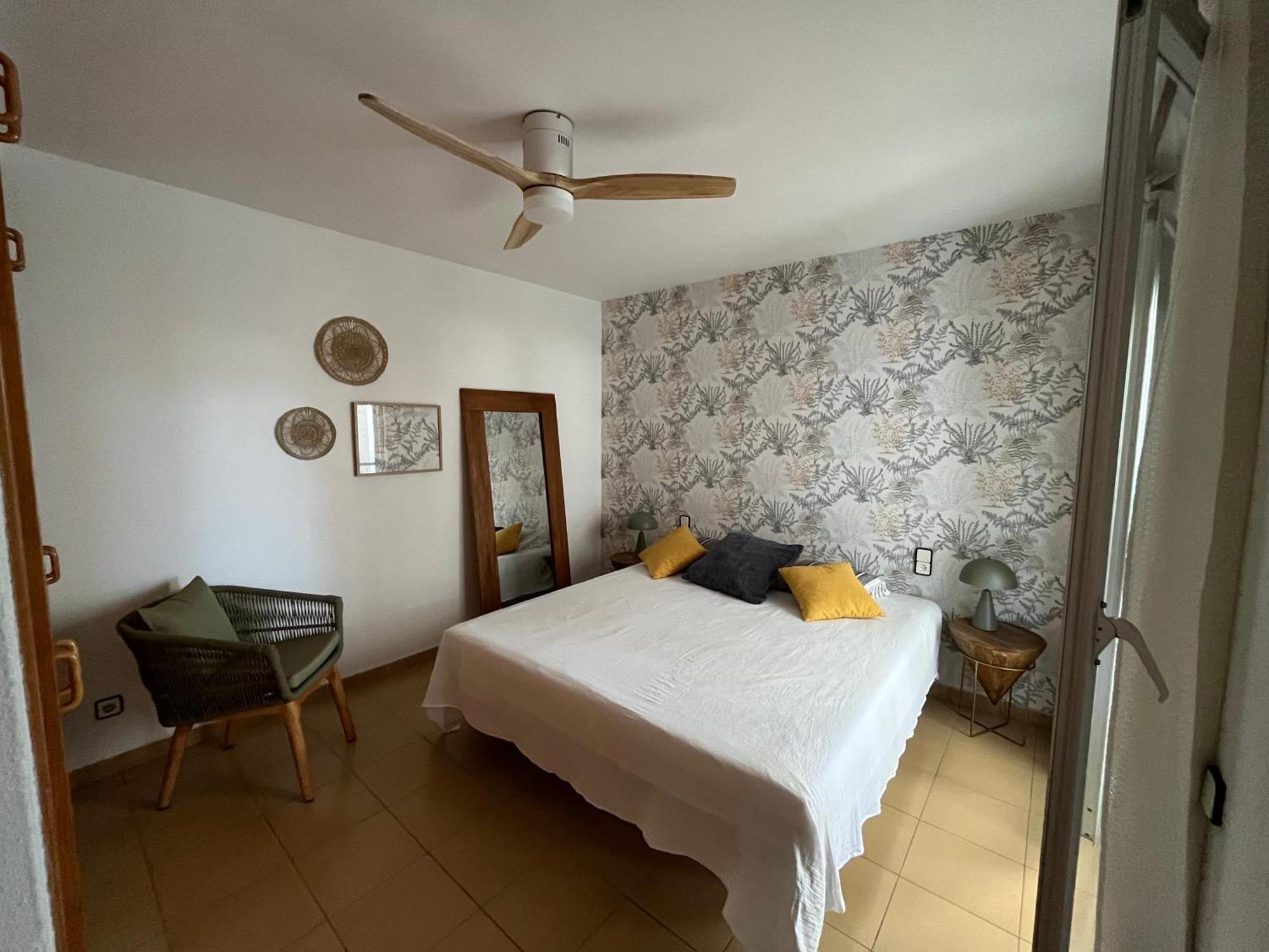 Moderno Apartamento Vacacional Deltebre Exterior foto